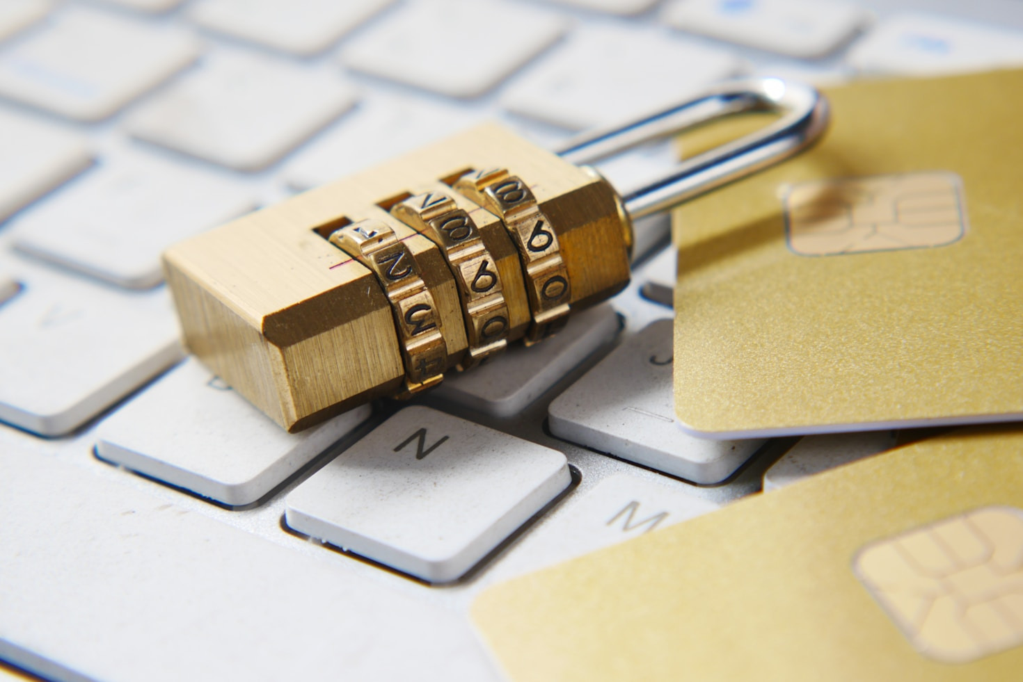How AI Revolutionizes Cybersecurity Threat Detection